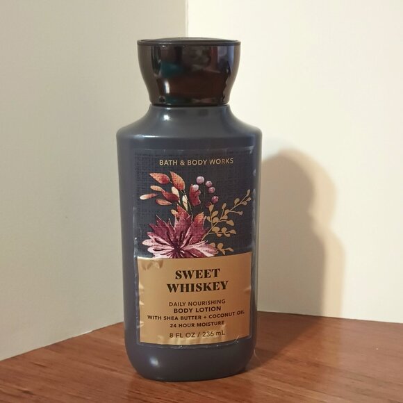 Disc. Bath & Body Works  Sweet Whiskey  24 Hour Moisture Body Lotion (8 FL. OZ) - Picture 1 of 5
